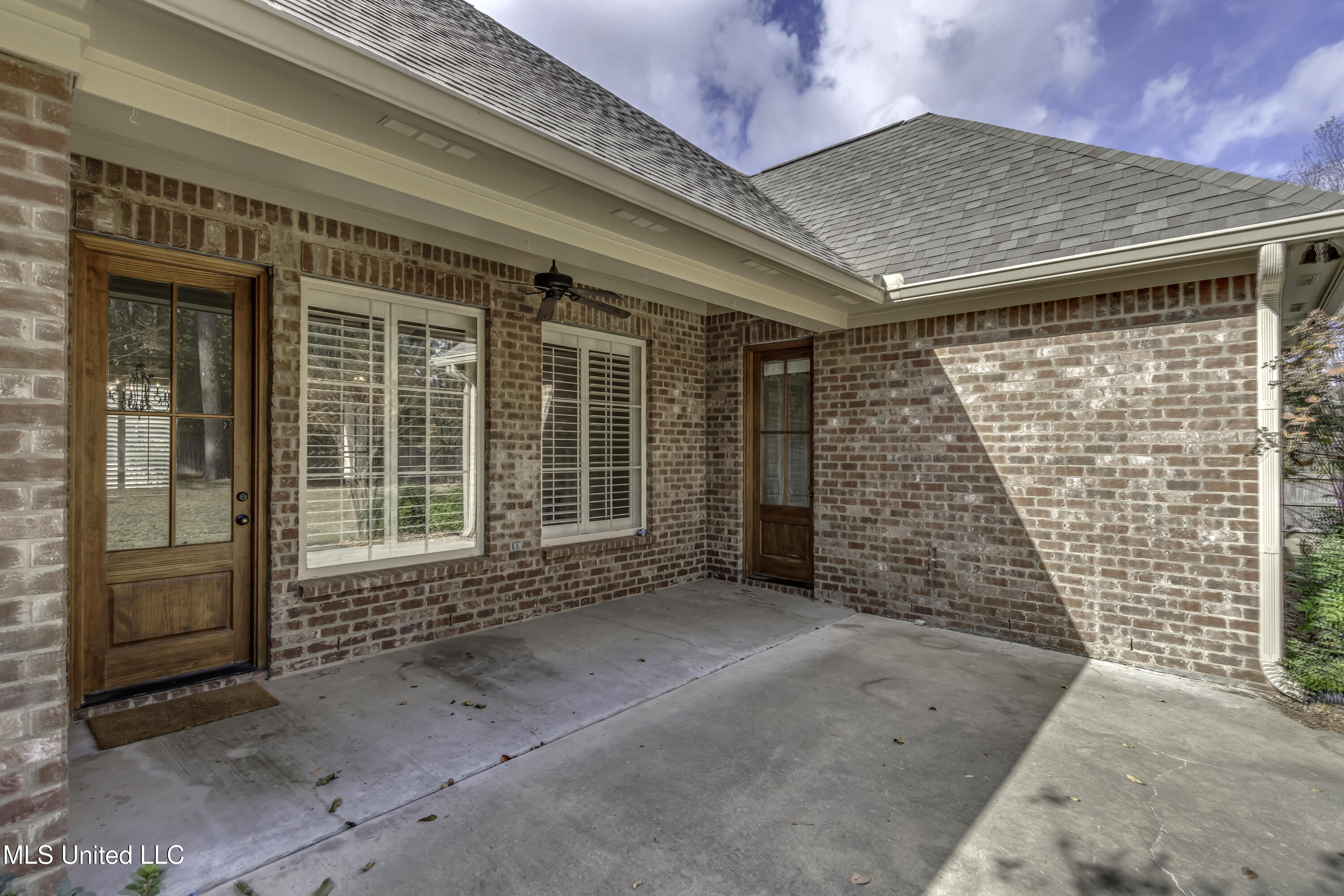 Madison, Mississippi 39110, United States, 4 Bedrooms Bedrooms, ,3 BathroomsBathrooms,Residential,Active,246074