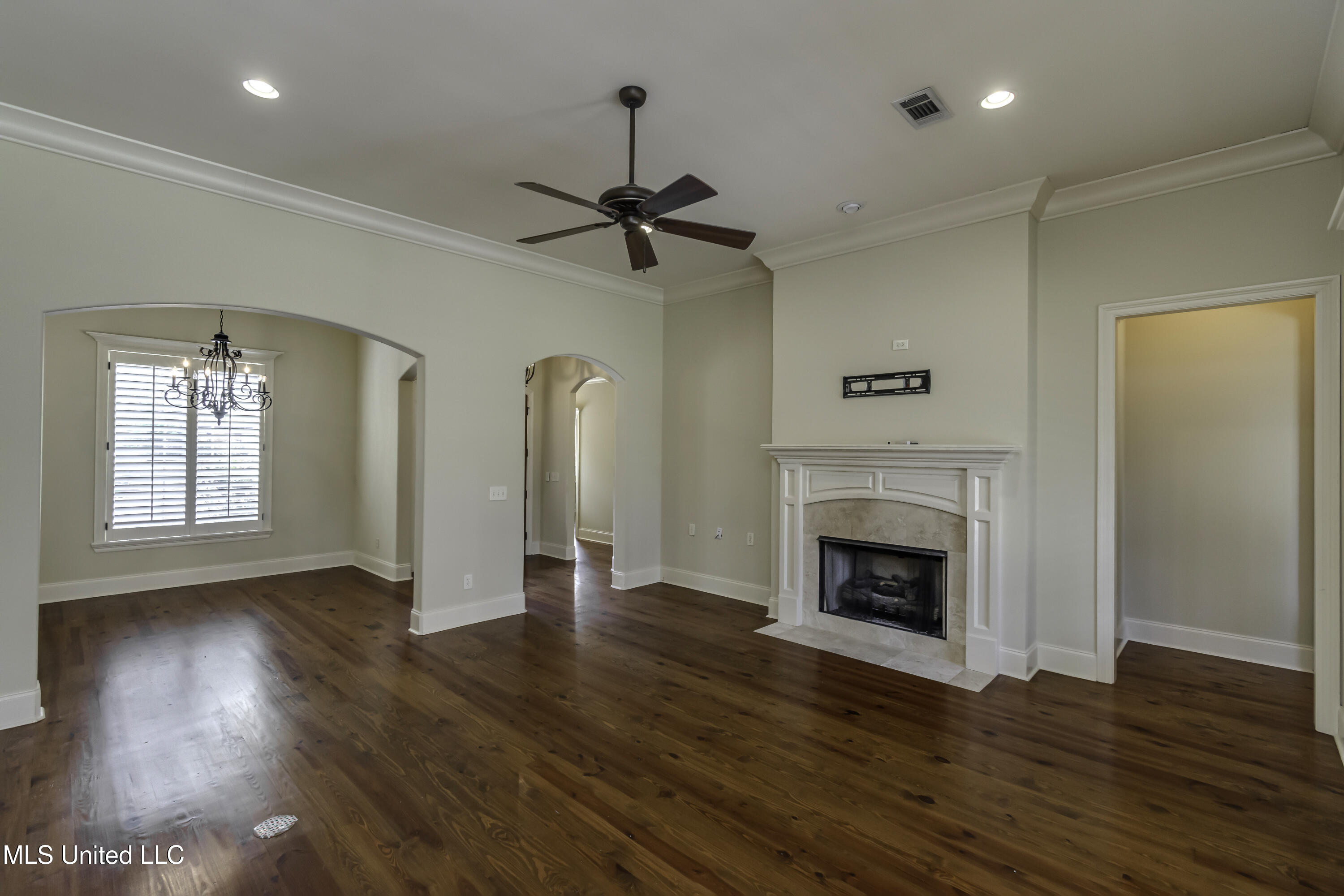 Madison, Mississippi 39110, United States, 4 Bedrooms Bedrooms, ,3 BathroomsBathrooms,Residential,Active,246074