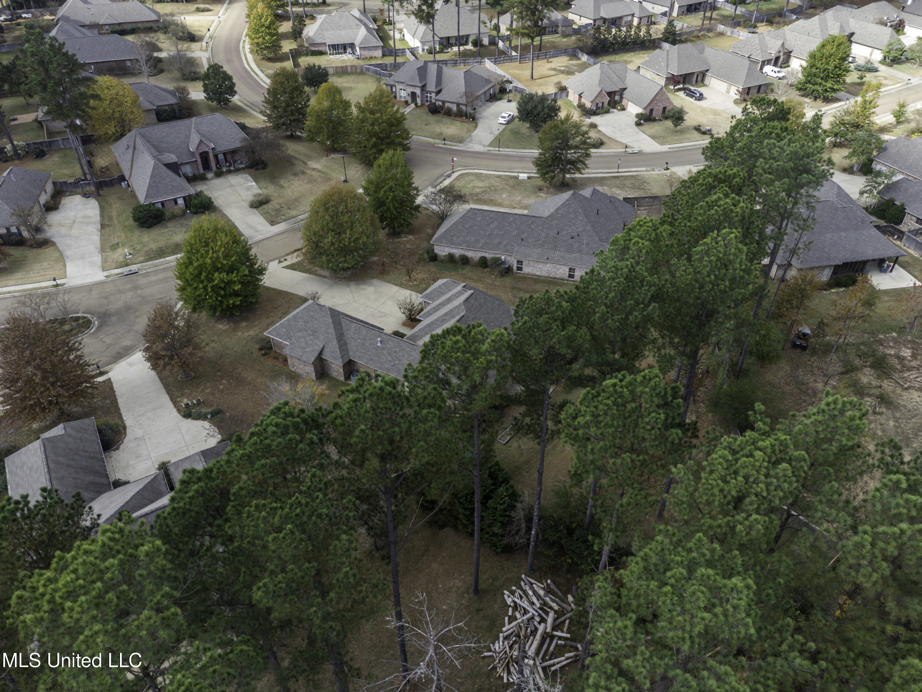 Madison, Mississippi 39110, United States, 4 Bedrooms Bedrooms, ,3 BathroomsBathrooms,Residential,Active,246074