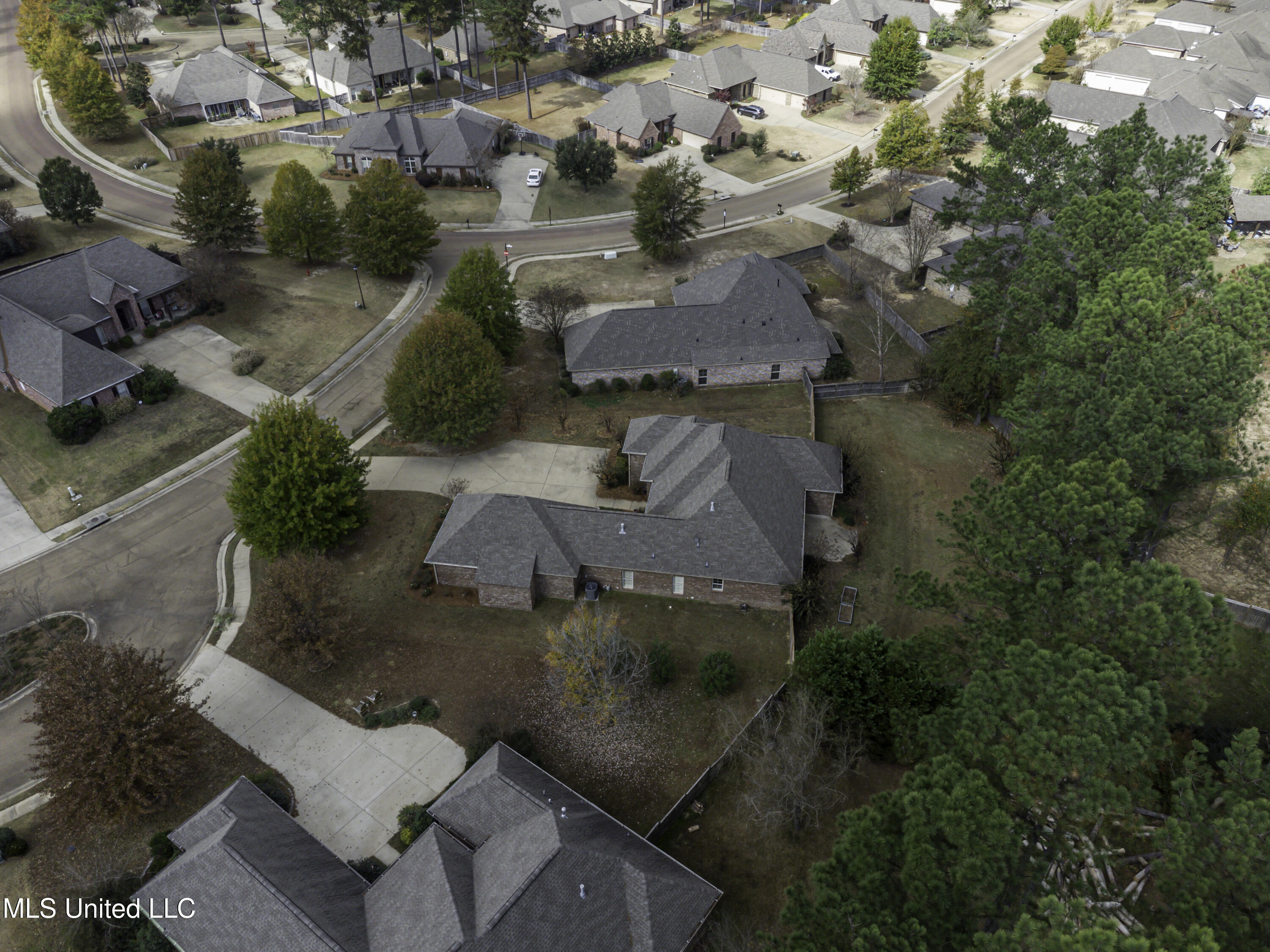 Madison, Mississippi 39110, United States, 4 Bedrooms Bedrooms, ,3 BathroomsBathrooms,Residential,Active,246074