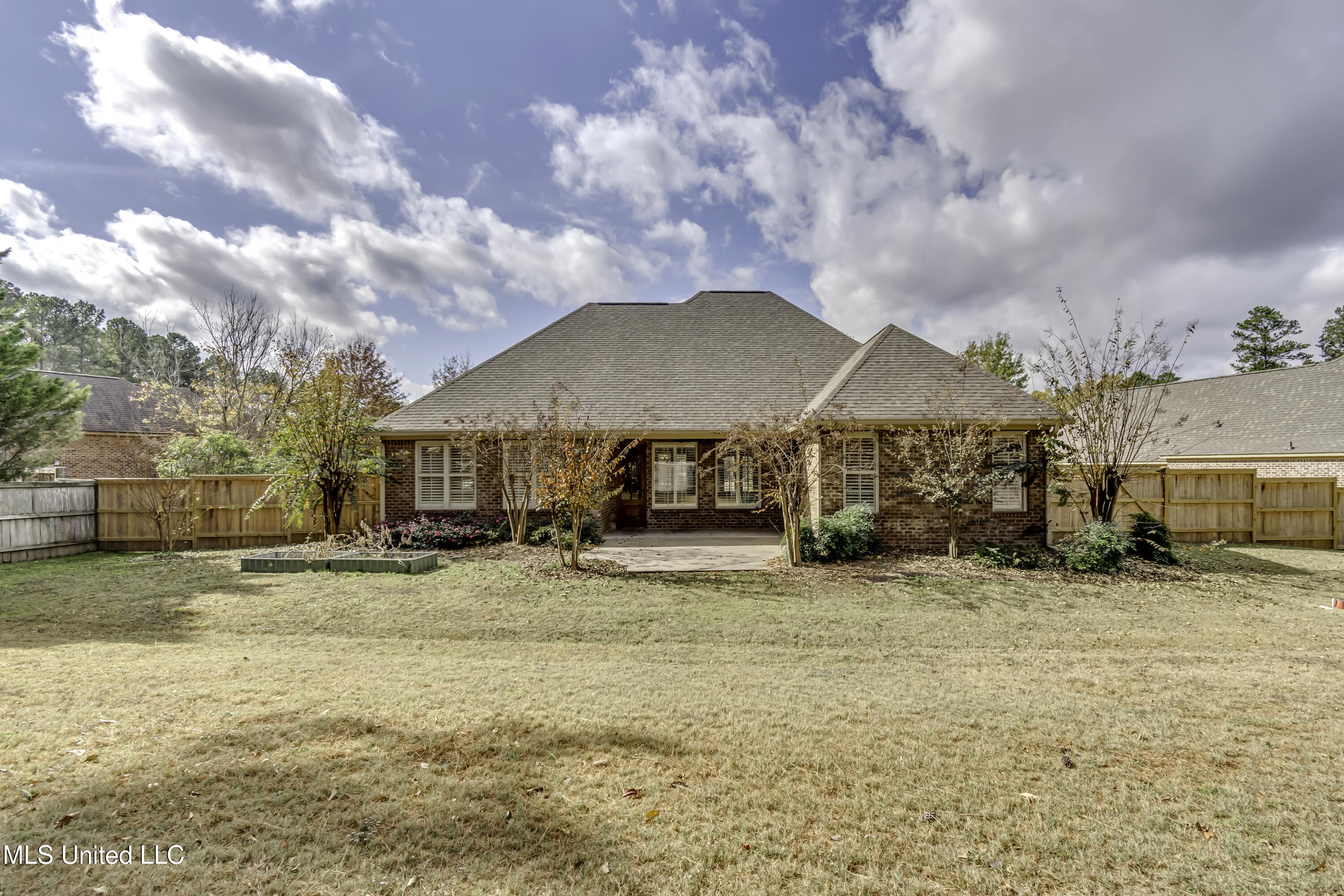 Madison, Mississippi 39110, United States, 4 Bedrooms Bedrooms, ,3 BathroomsBathrooms,Residential,Active,246074