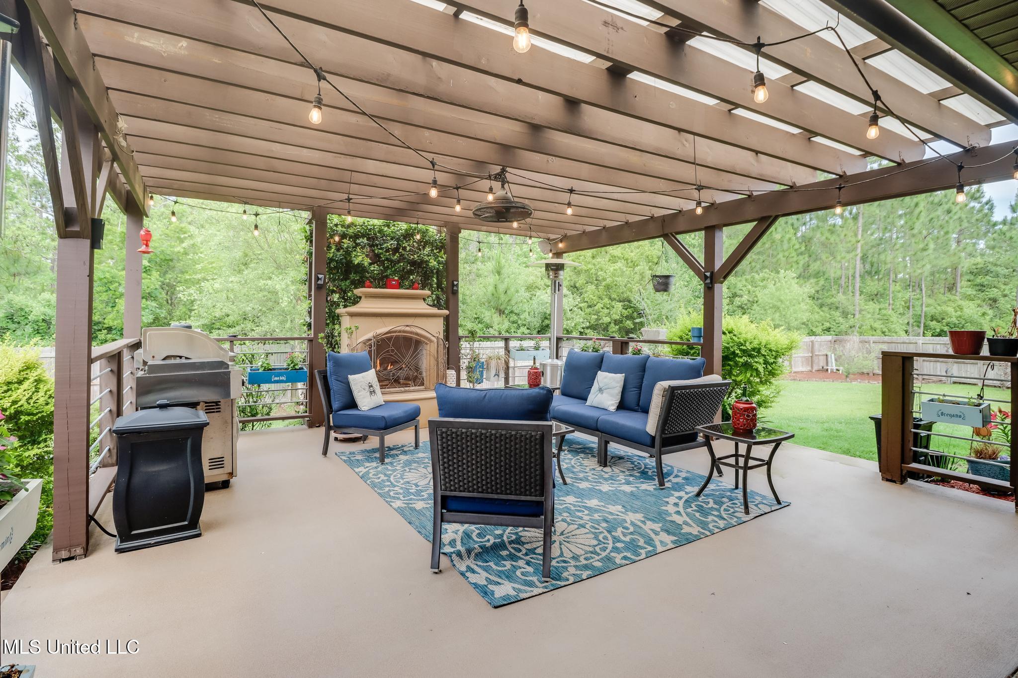 18255 Tulip Cove, Gulfport, Mississippi image 30