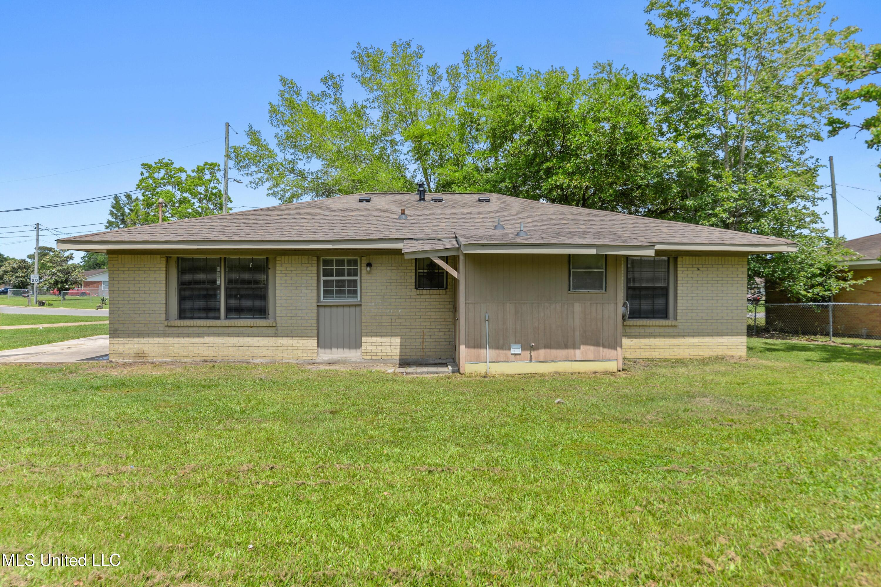 66 Holly Circle, Gulfport, Mississippi image 19