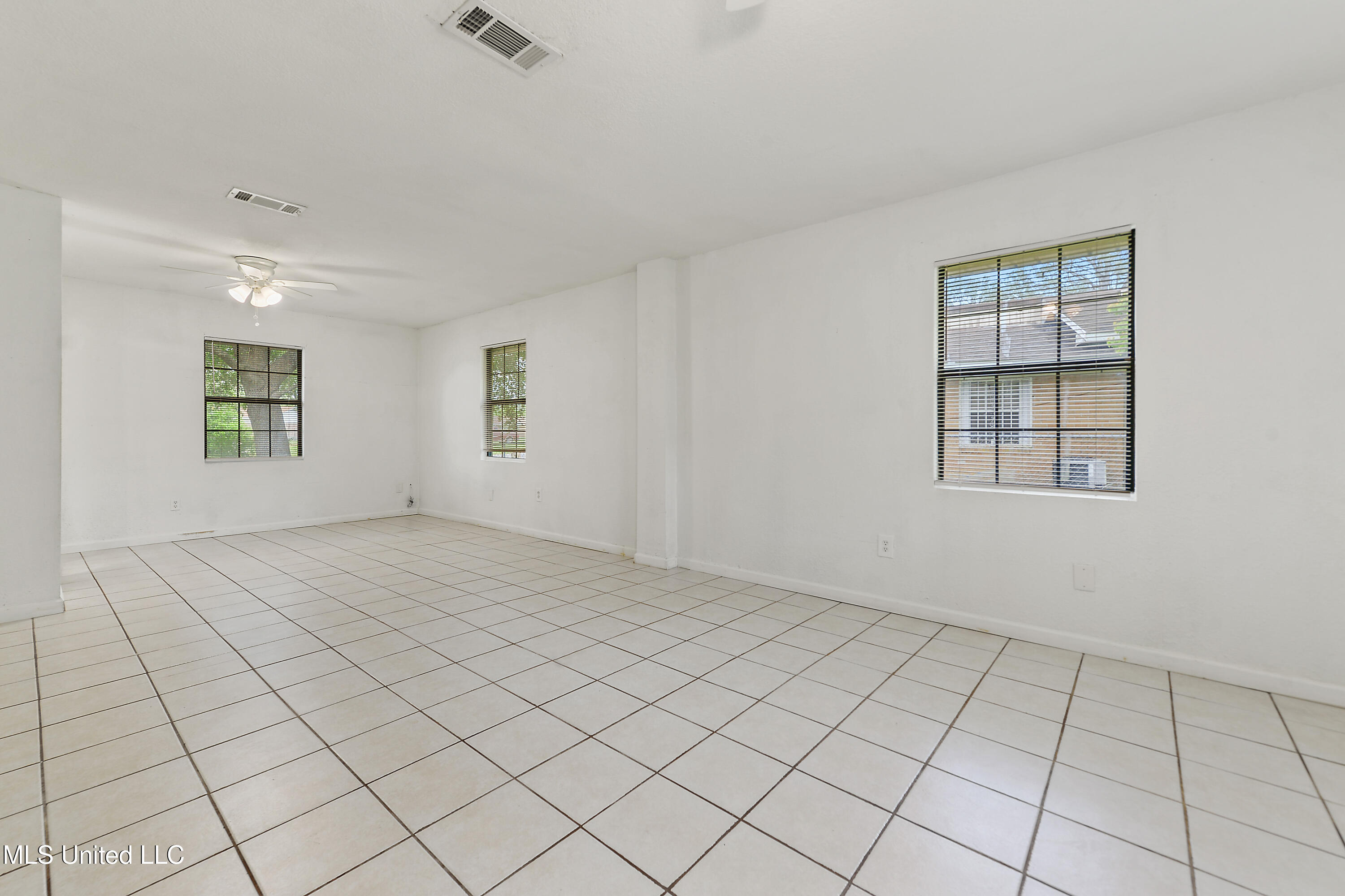 66 Holly Circle, Gulfport, Mississippi image 11
