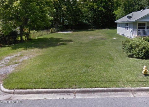 Vacant Land For Sale - 1408 Polk Avenue<br/> Pascagoula, MS 39567