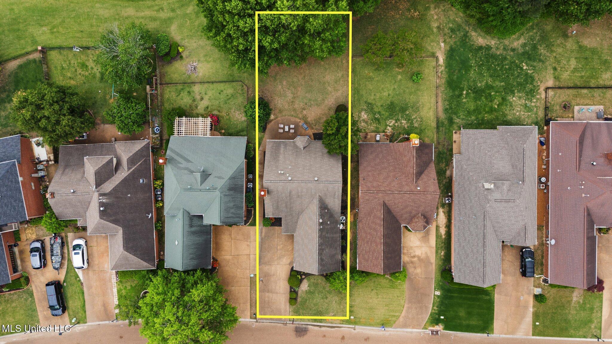 723 Fairway Trail, Hernando, Mississippi image 7