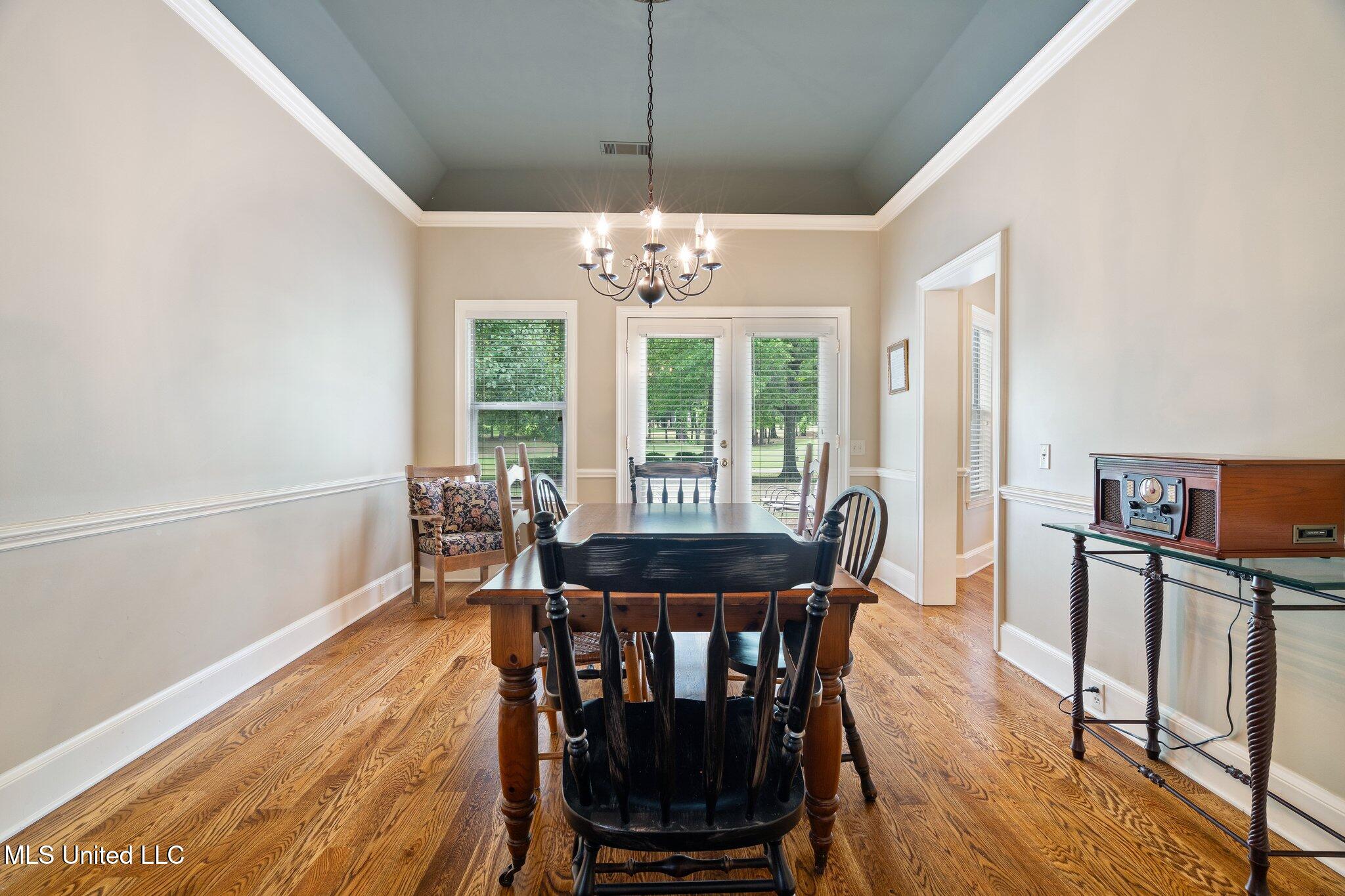 723 Fairway Trail, Hernando, Mississippi image 12