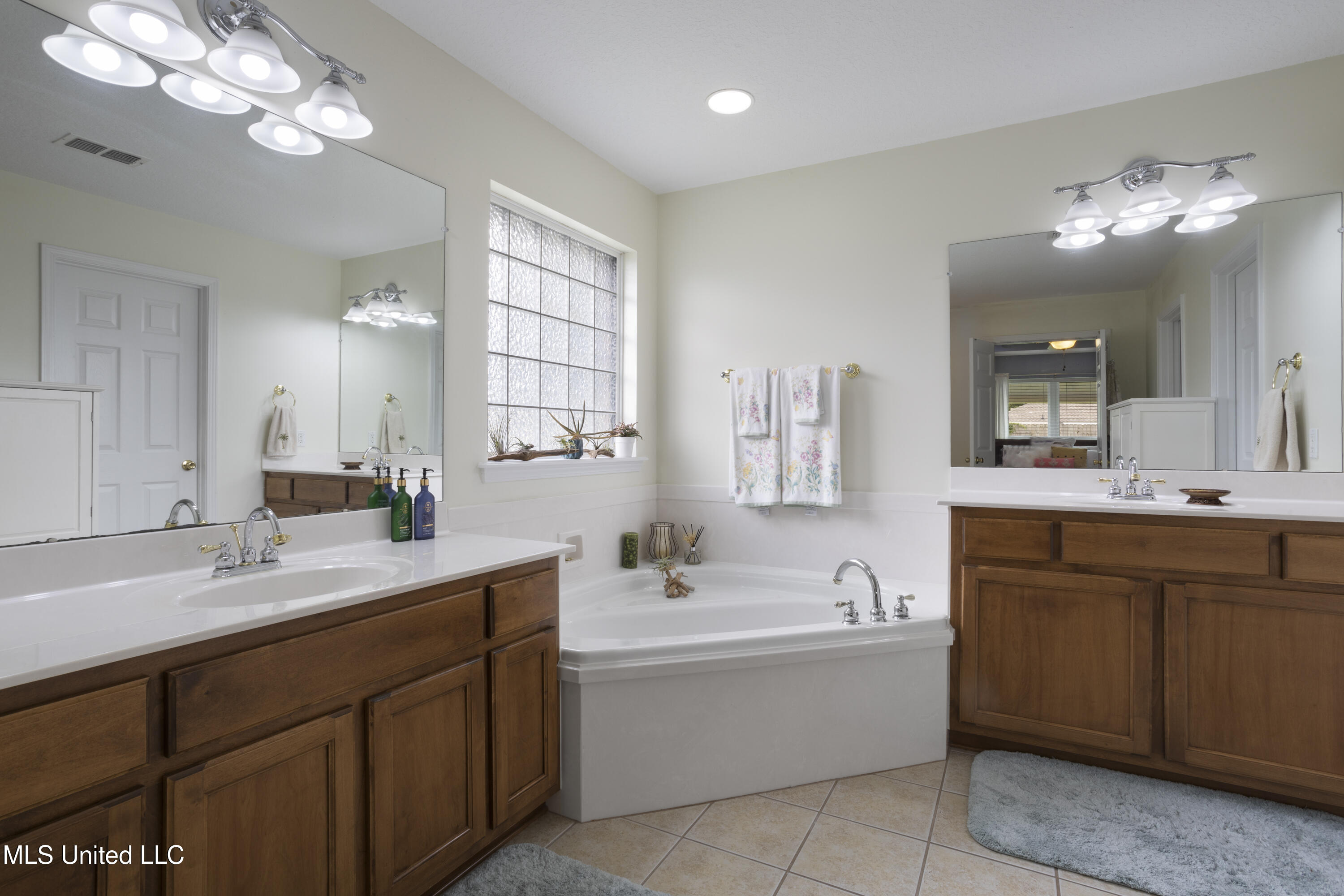 311 Pinecrest Boulevard, Long Beach, Mississippi image 17