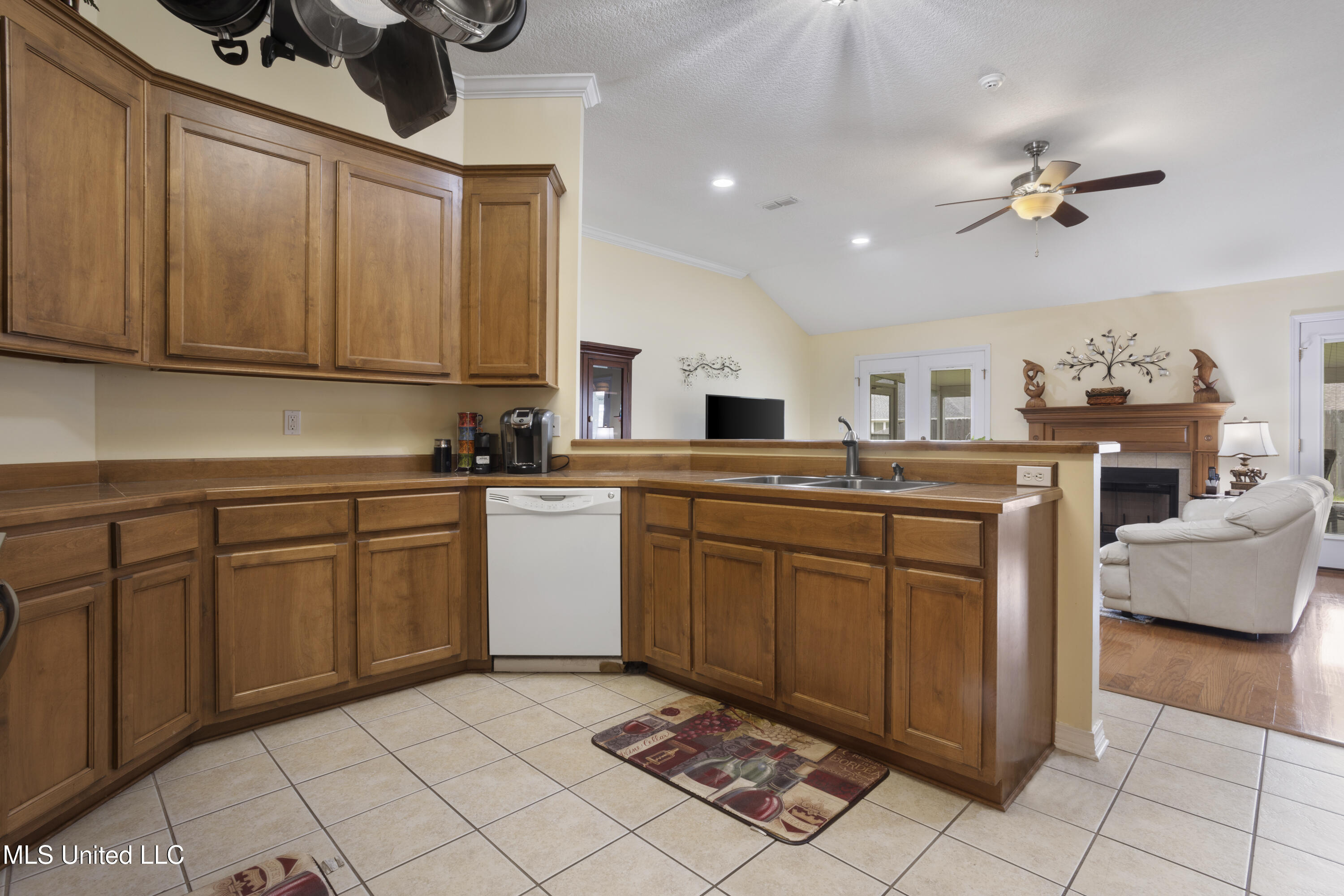 311 Pinecrest Boulevard, Long Beach, Mississippi image 11