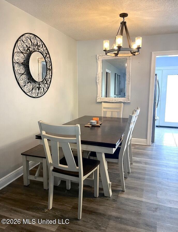 301 Ridgeview Drive