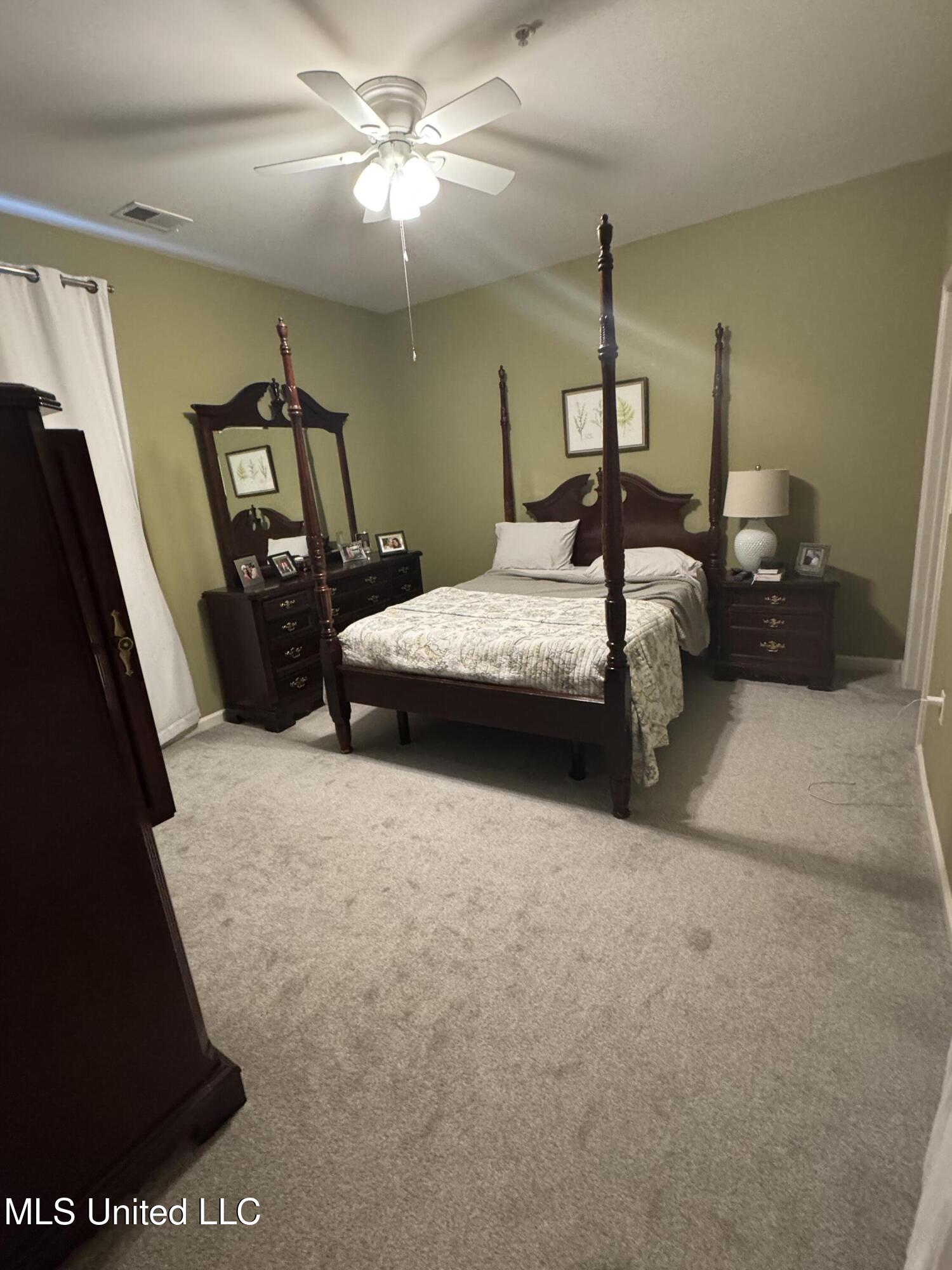 8948 Oak Branch Lane, Olive Branch, Mississippi image 8