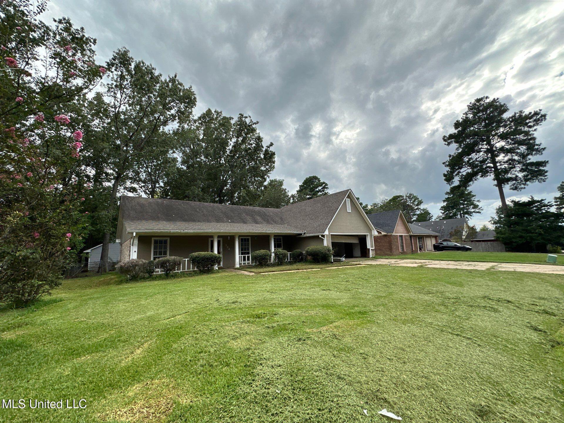 104 Live Oak Lane, Brandon, Mississippi image 6