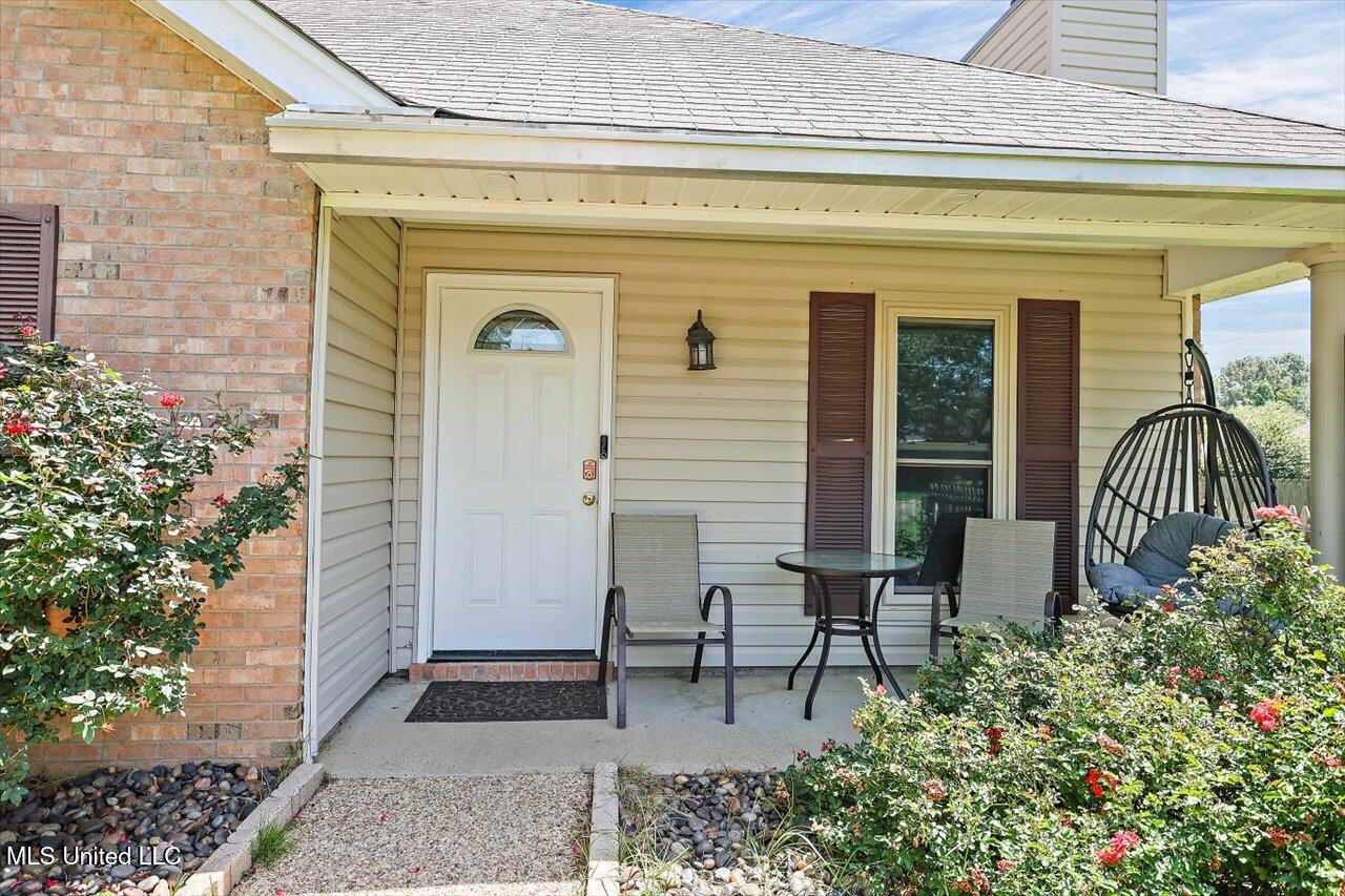 6 Laurie Cove, Byram, Mississippi image 3