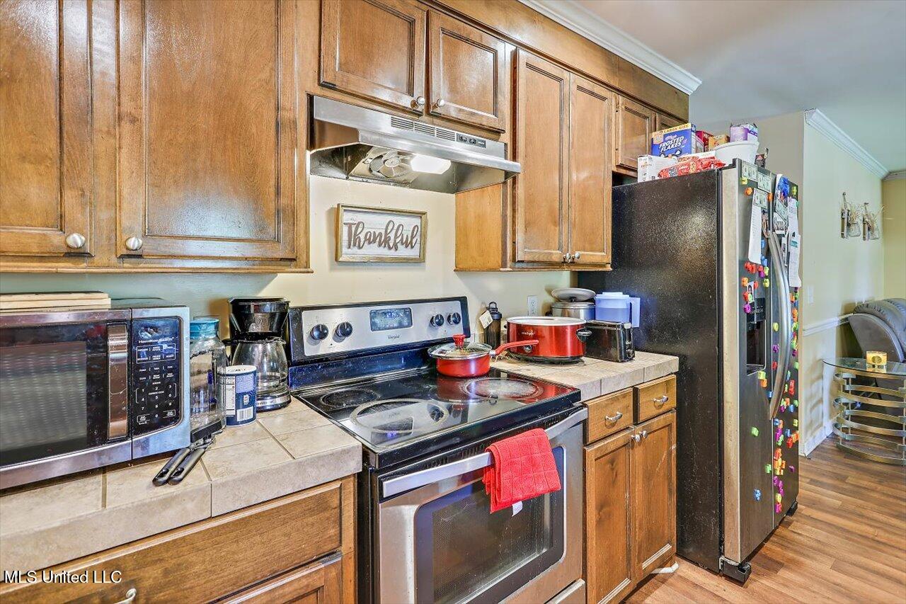 6 Laurie Cove, Byram, Mississippi image 8