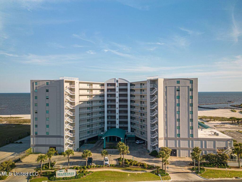 1899 Beach Boulevard #404, Biloxi, Mississippi image 26