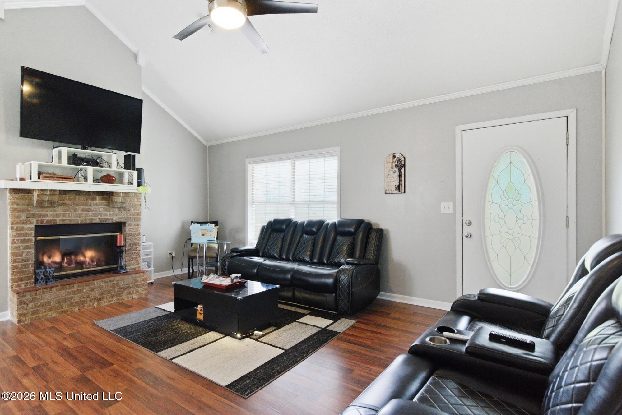 2 Hundley Road