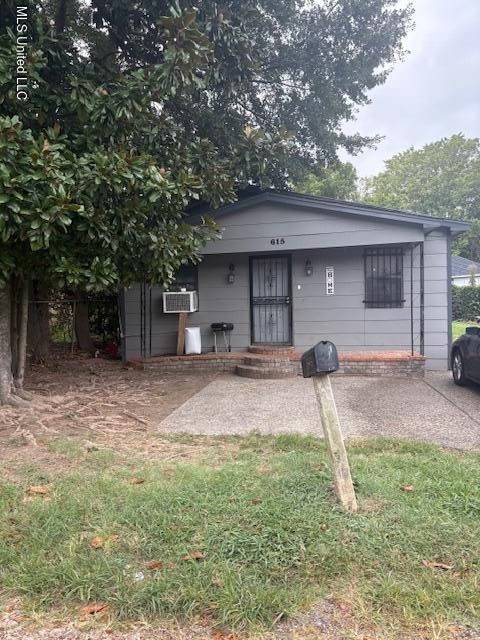 Homes For Sale - 615 Cross Street<br/> Washington County, Greenville, MS 38701