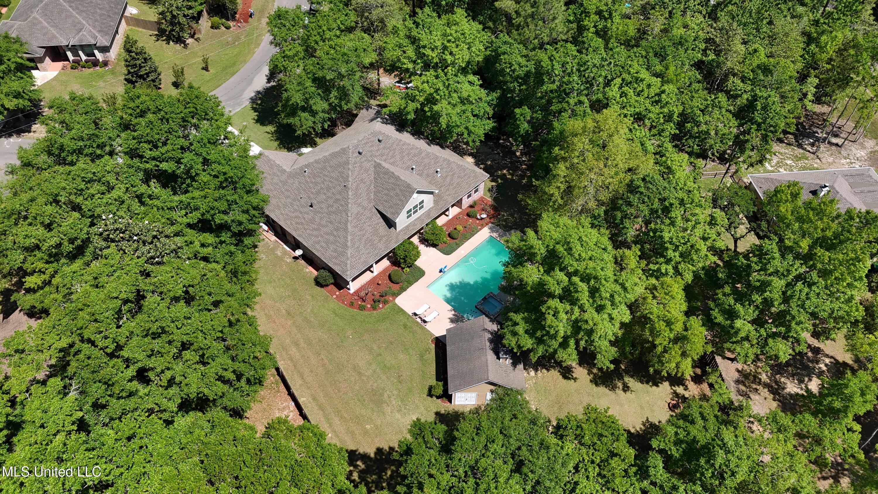 998 Haiku Court, Diamondhead, Mississippi image 34