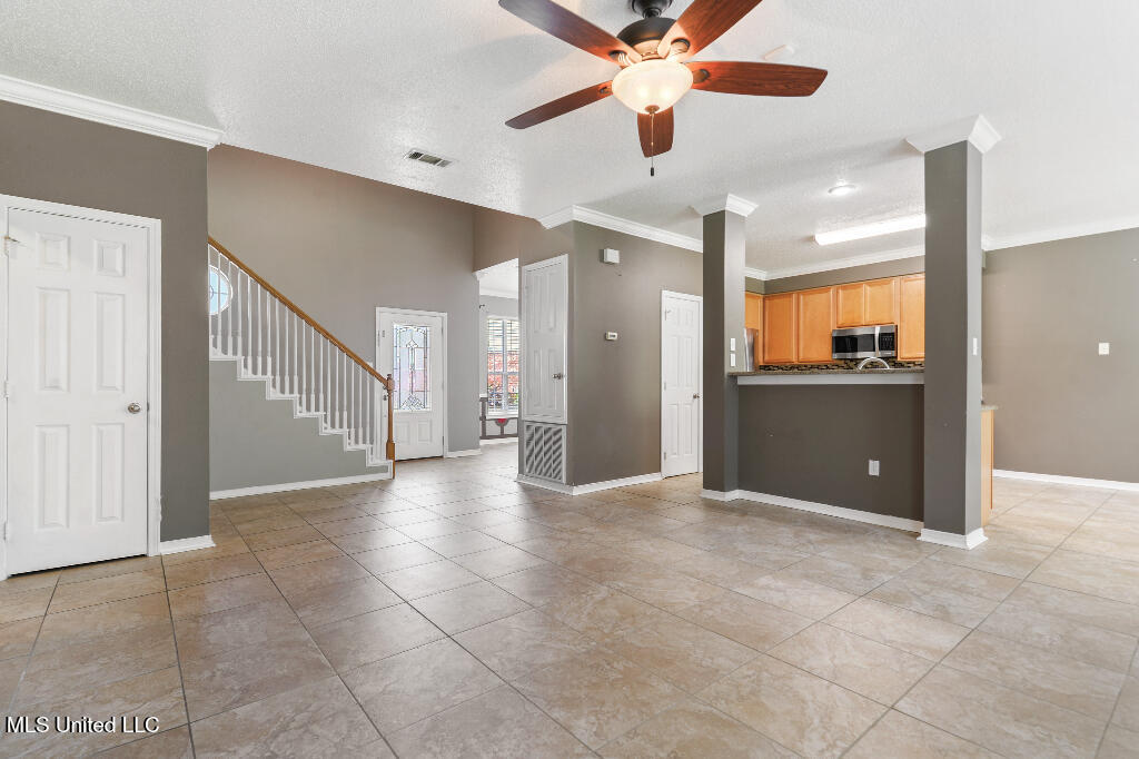 1585 Knoll Court, Biloxi, Mississippi image 4