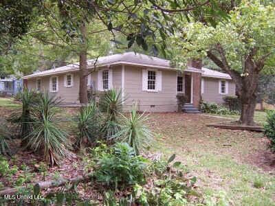 3202 Charleston Drive, Jackson, Mississippi image 1