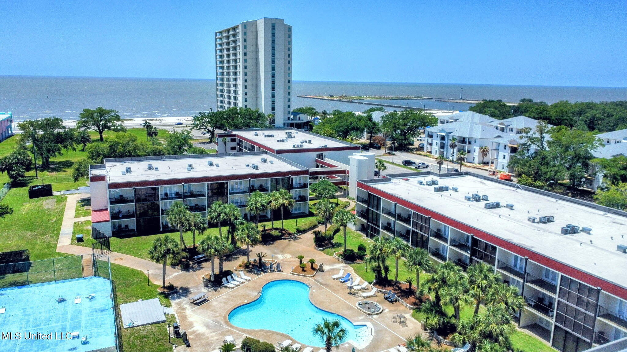 2046 Beach Boulevard #121, Biloxi, Mississippi image 4
