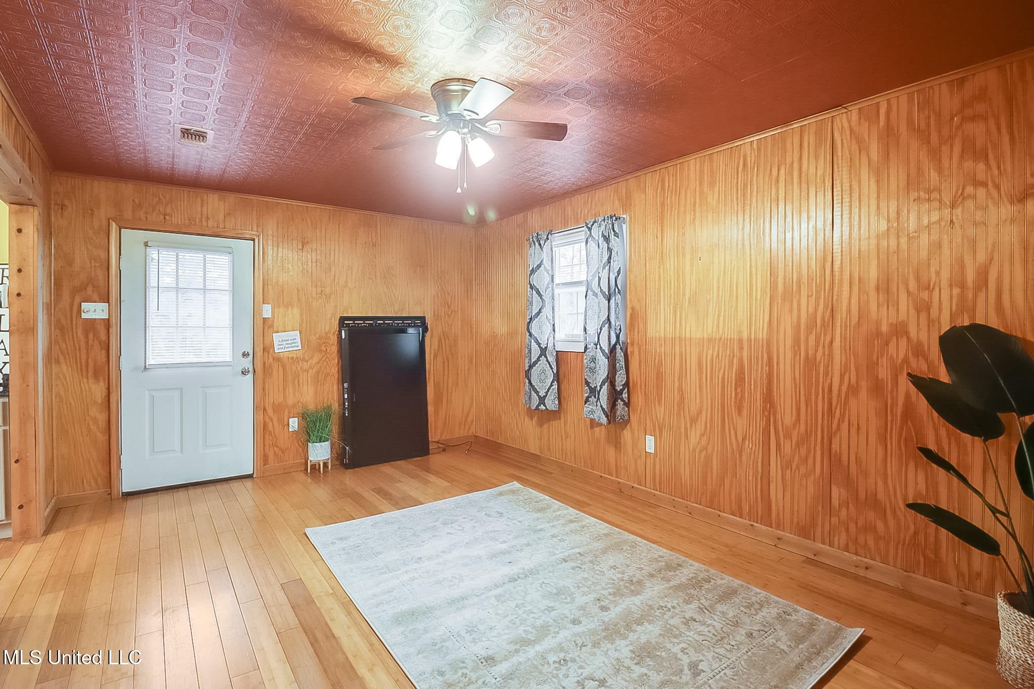 5113 Kament Street, Bay Saint Louis, Mississippi image 3