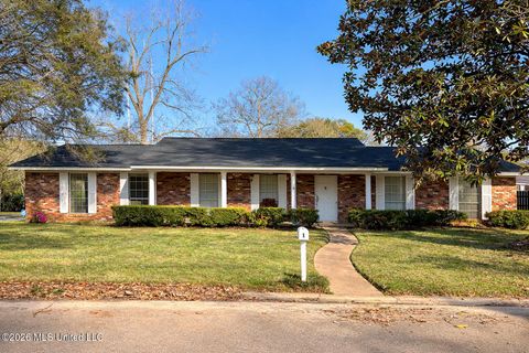 Homes For Sale - 1 Pecan Way<br/> Adams County, Natchez, MS 39120