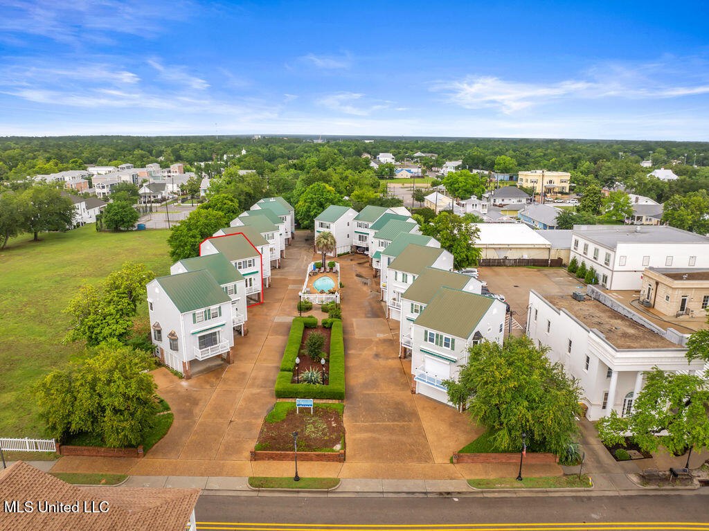 255 E Scenic Drive #C, Pass Christian, Mississippi image 3