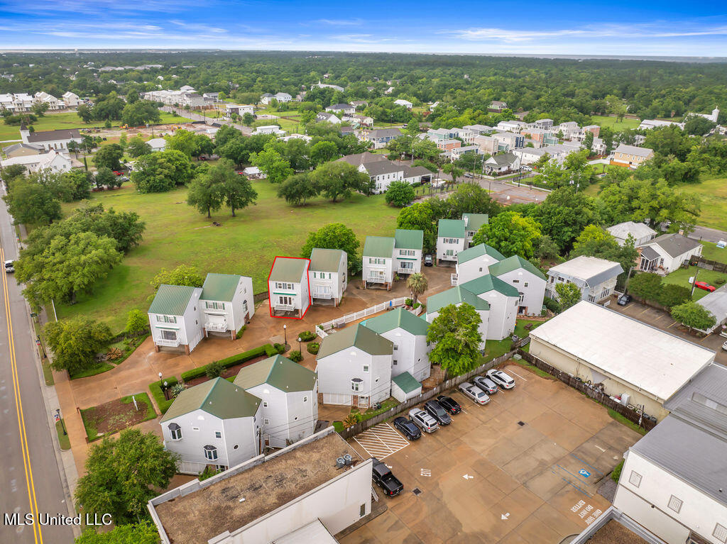 255 E Scenic Drive #C, Pass Christian, Mississippi image 32
