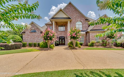 Homes For Sale - 107 Carlton Boulevard<br/> Madison County, Ridgeland, MS 39157