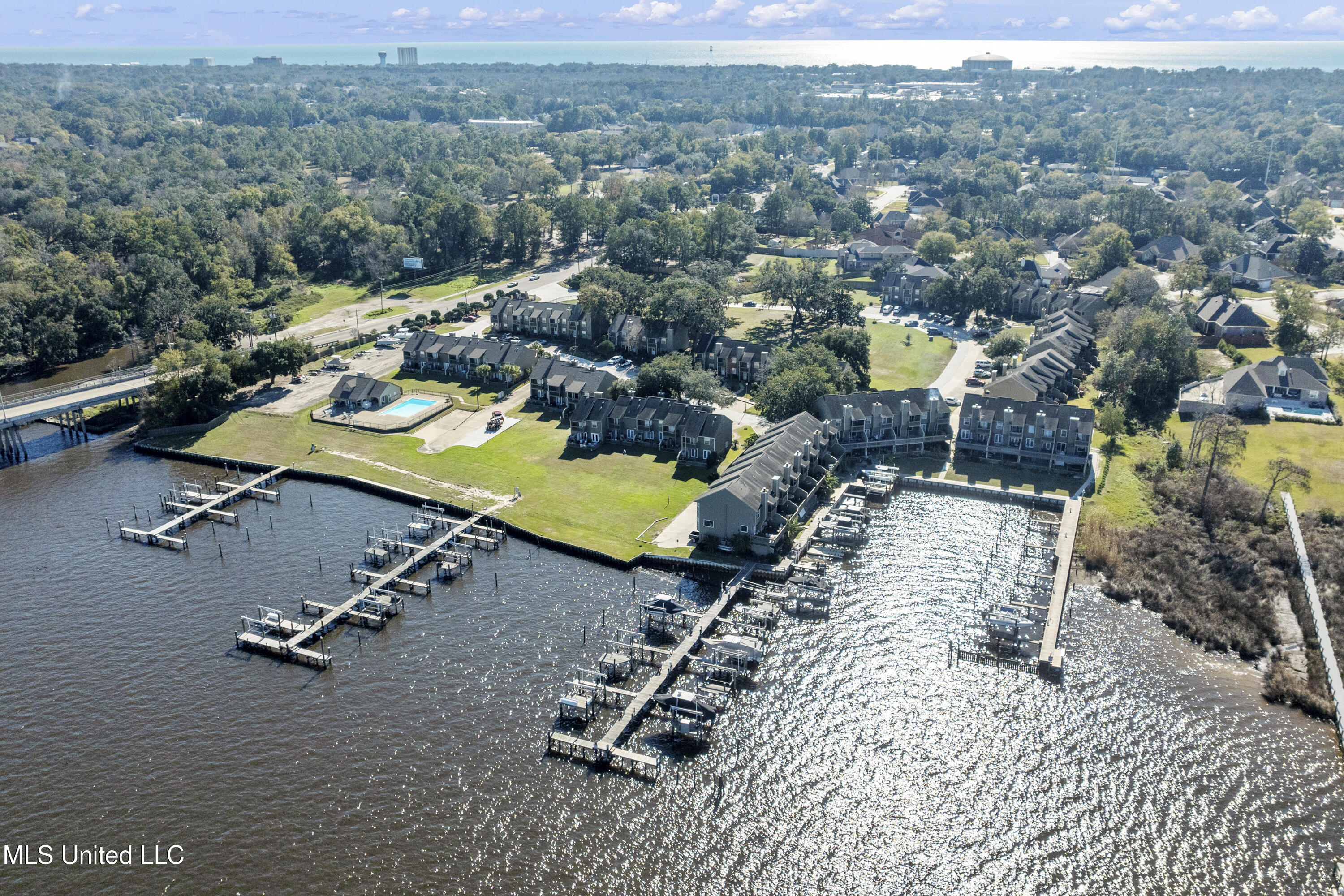 495 Popps Ferry Road #21, Biloxi, Mississippi image 42