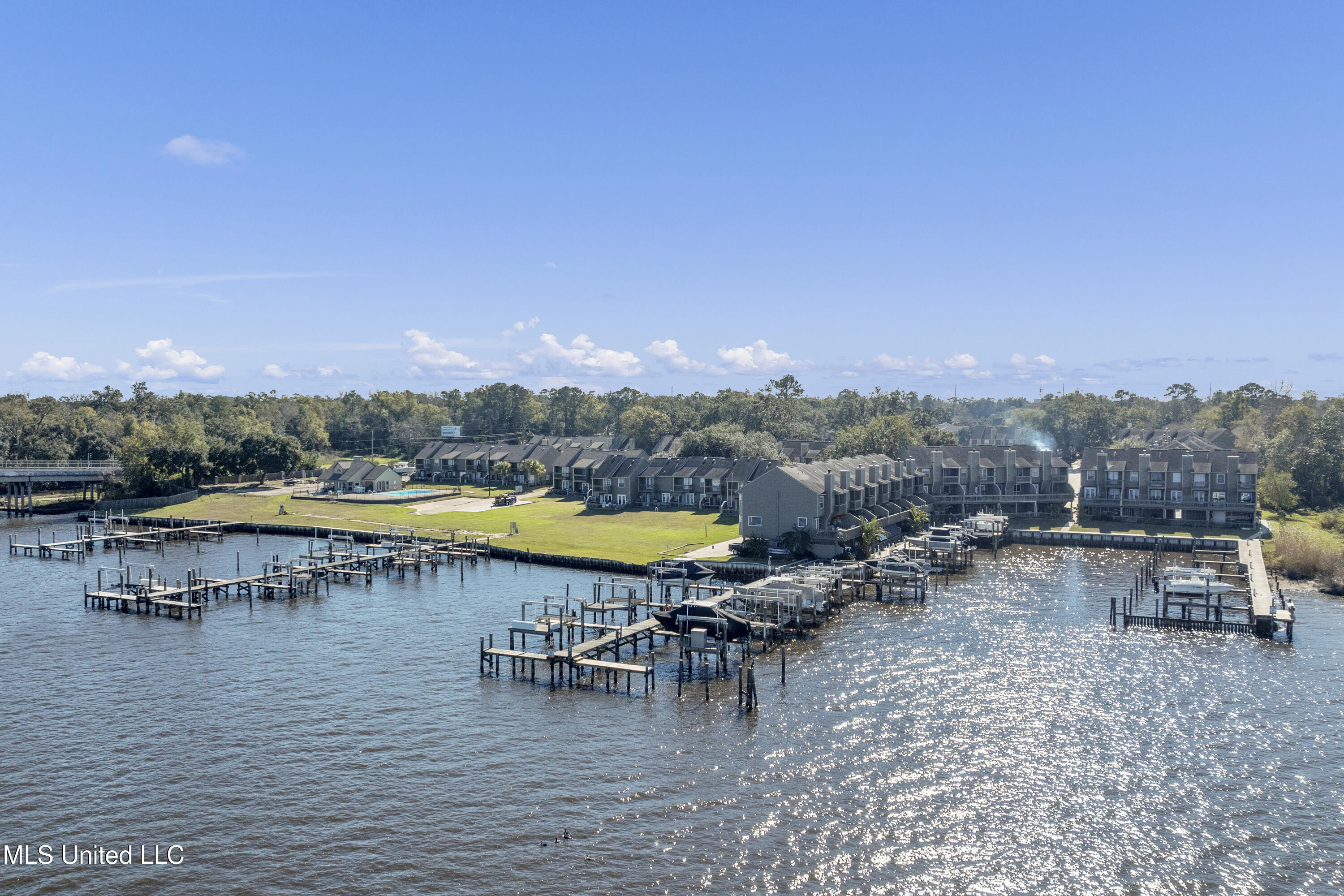 495 Popps Ferry Road #21, Biloxi, Mississippi image 44