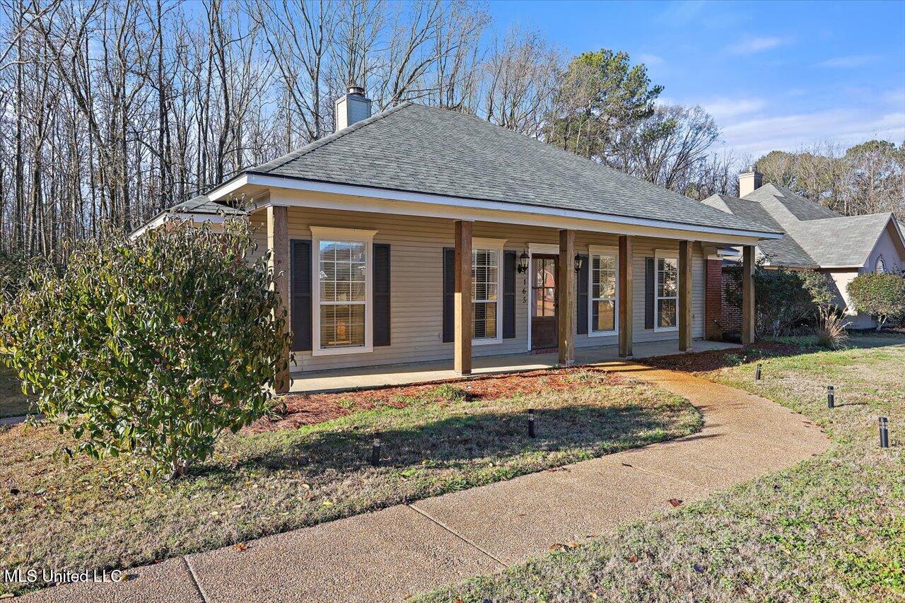 165 Pear Orchard Drive, Brandon, Mississippi image 1