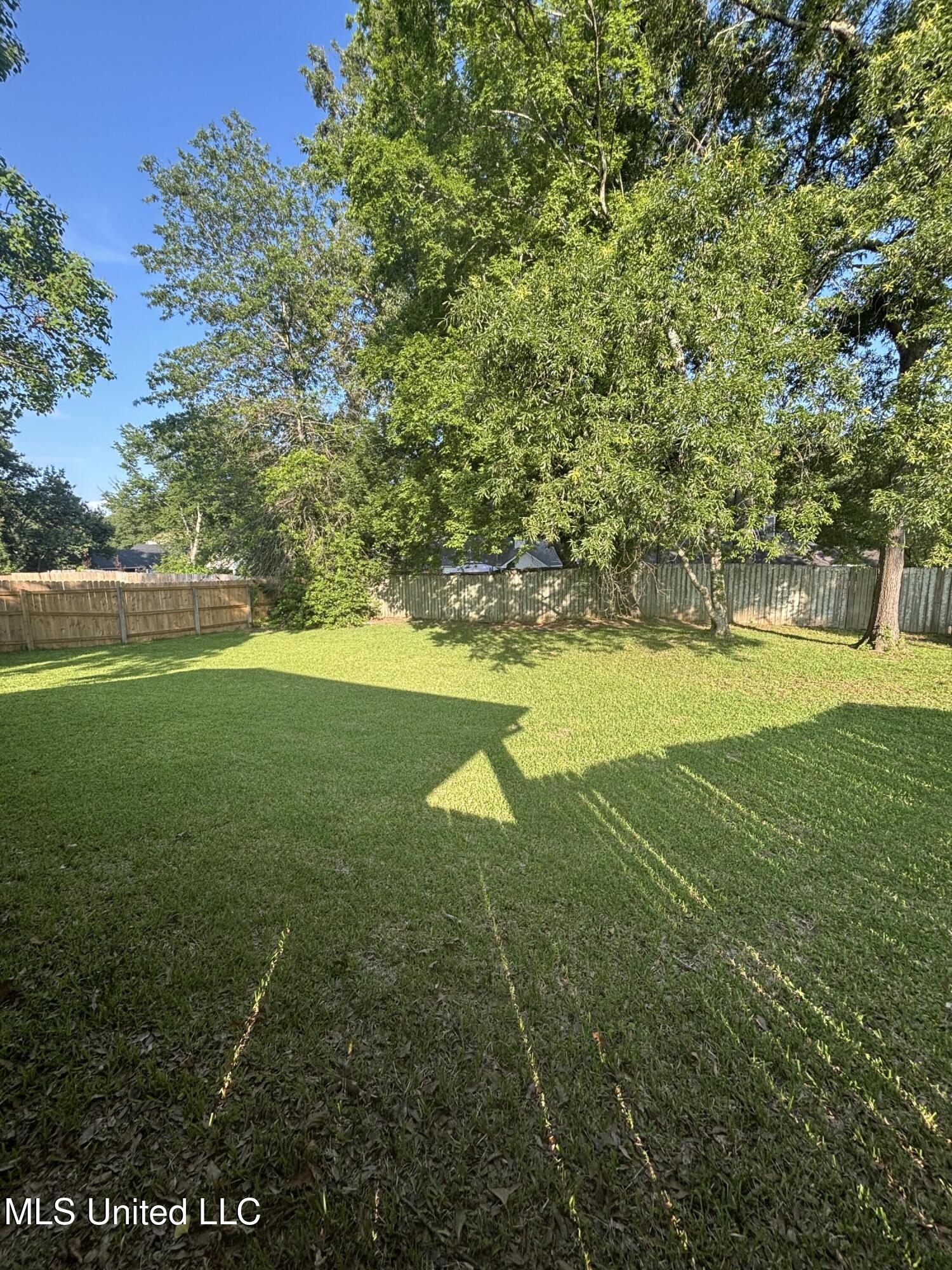 120 Glenwood Drive, Madison, Mississippi image 3