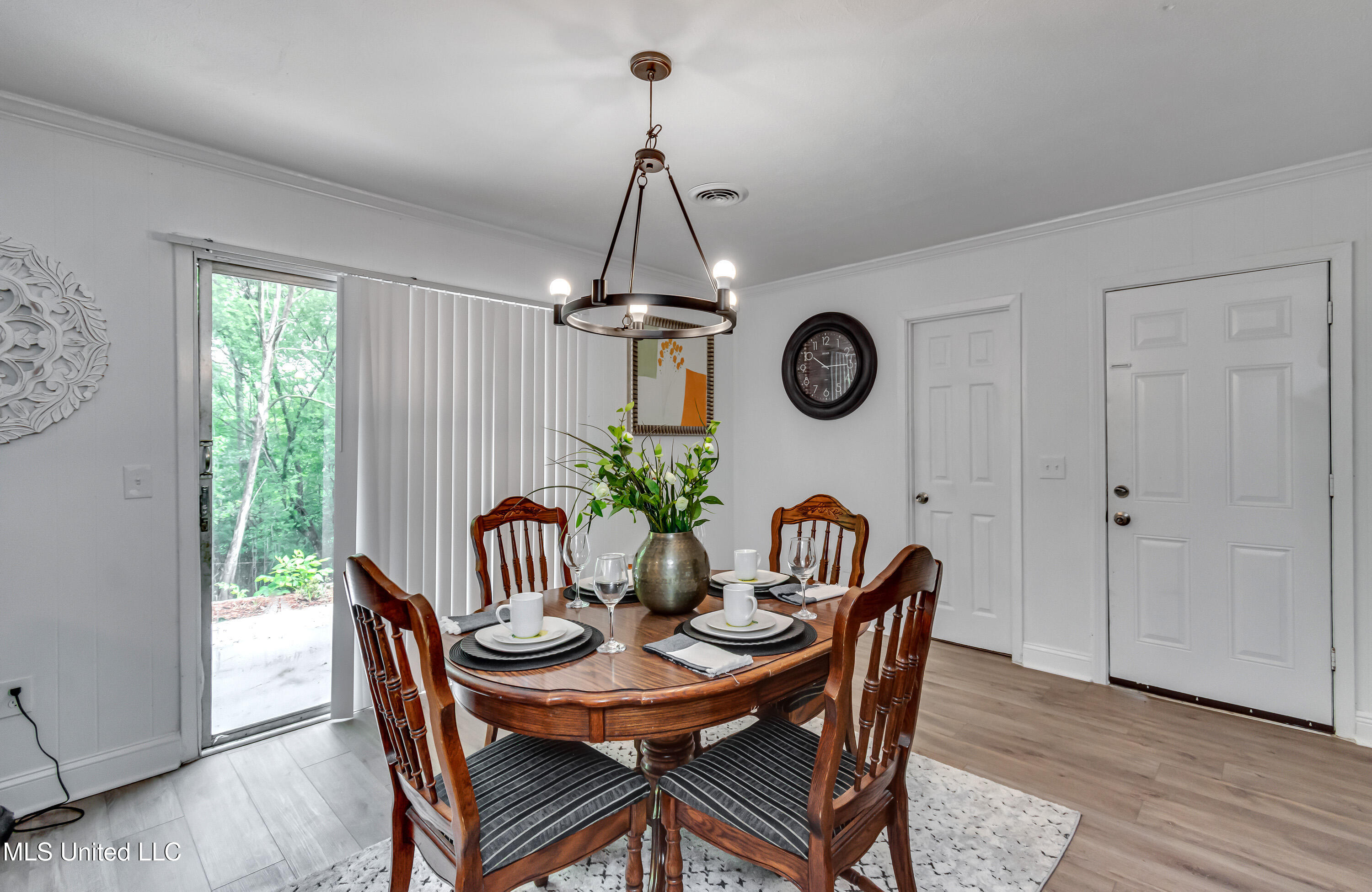 Jackson, Mississippi 39209, United States, 3 Bedrooms Bedrooms, ,2 BathroomsBathrooms,Residential,Active,185796