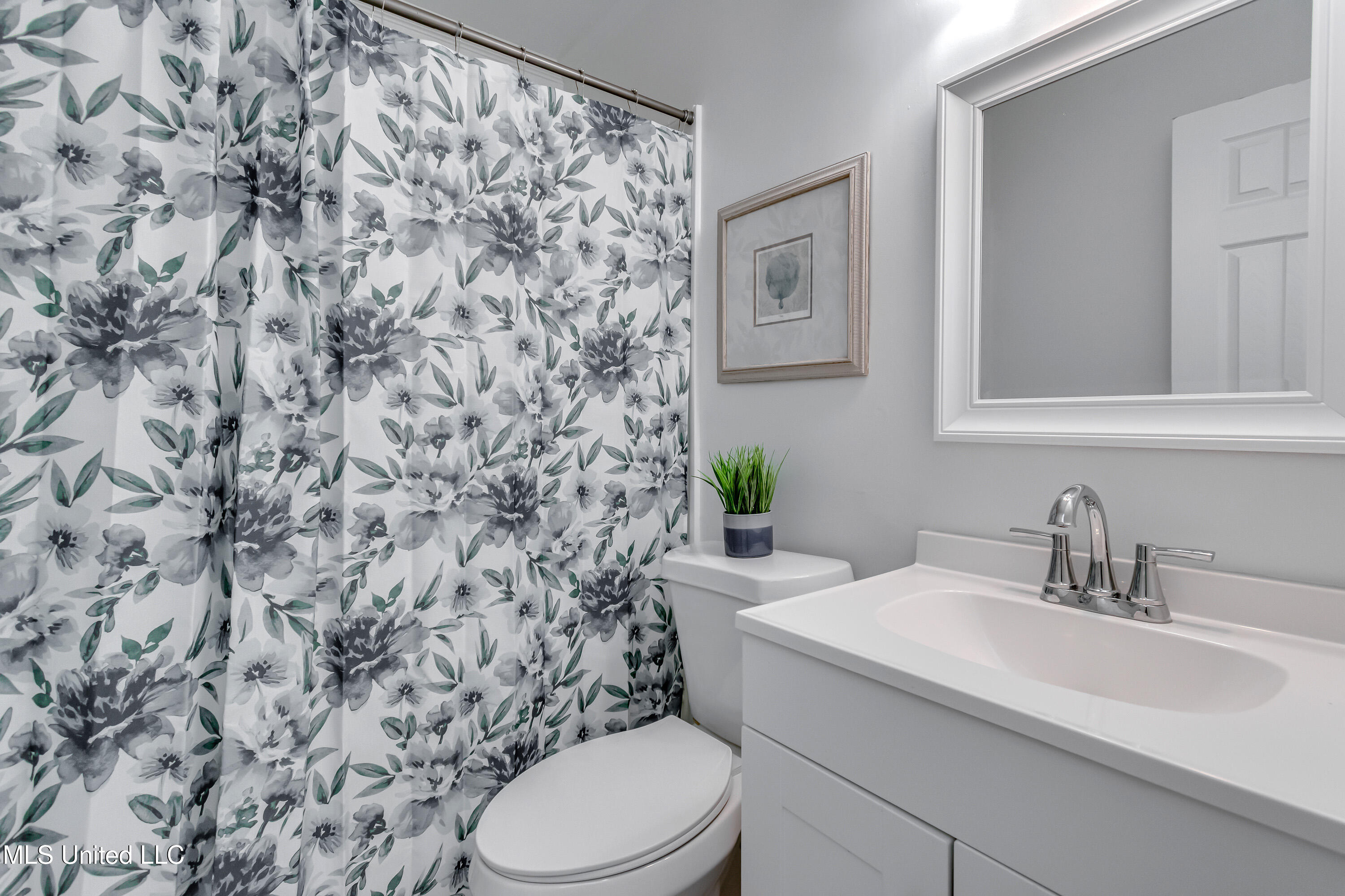 Jackson, Mississippi 39209, United States, 3 Bedrooms Bedrooms, ,2 BathroomsBathrooms,Residential,Active,185796