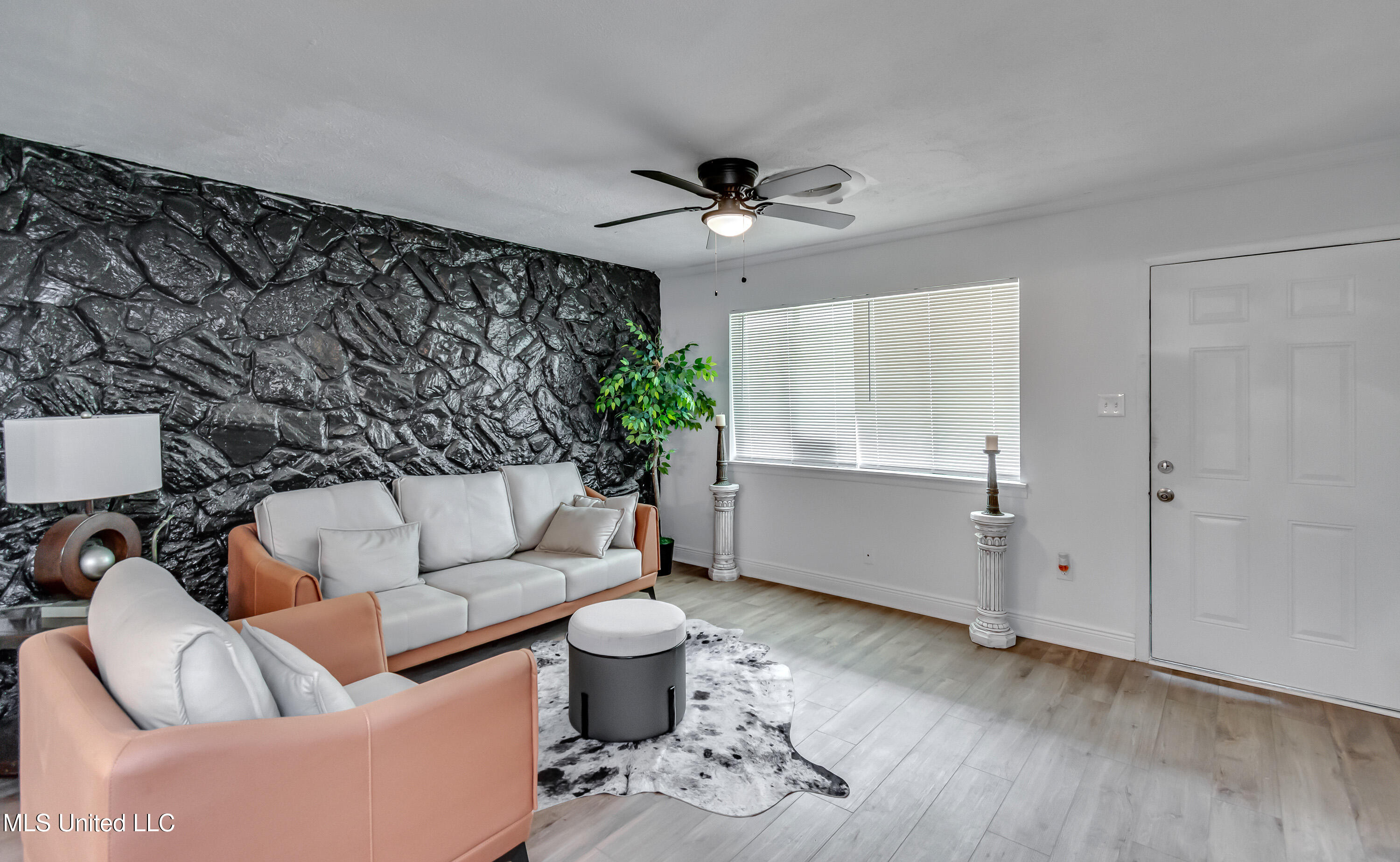 Jackson, Mississippi 39209, United States, 3 Bedrooms Bedrooms, ,2 BathroomsBathrooms,Residential,Active,185796