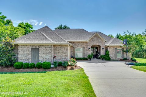 Homes For Sale - 518 Devereaux Drive<br/> Brandon, MS 39042