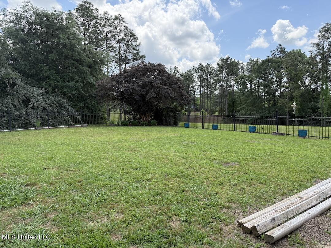 1208 Dr. Campbell Drive, Wiggins, Mississippi image 34