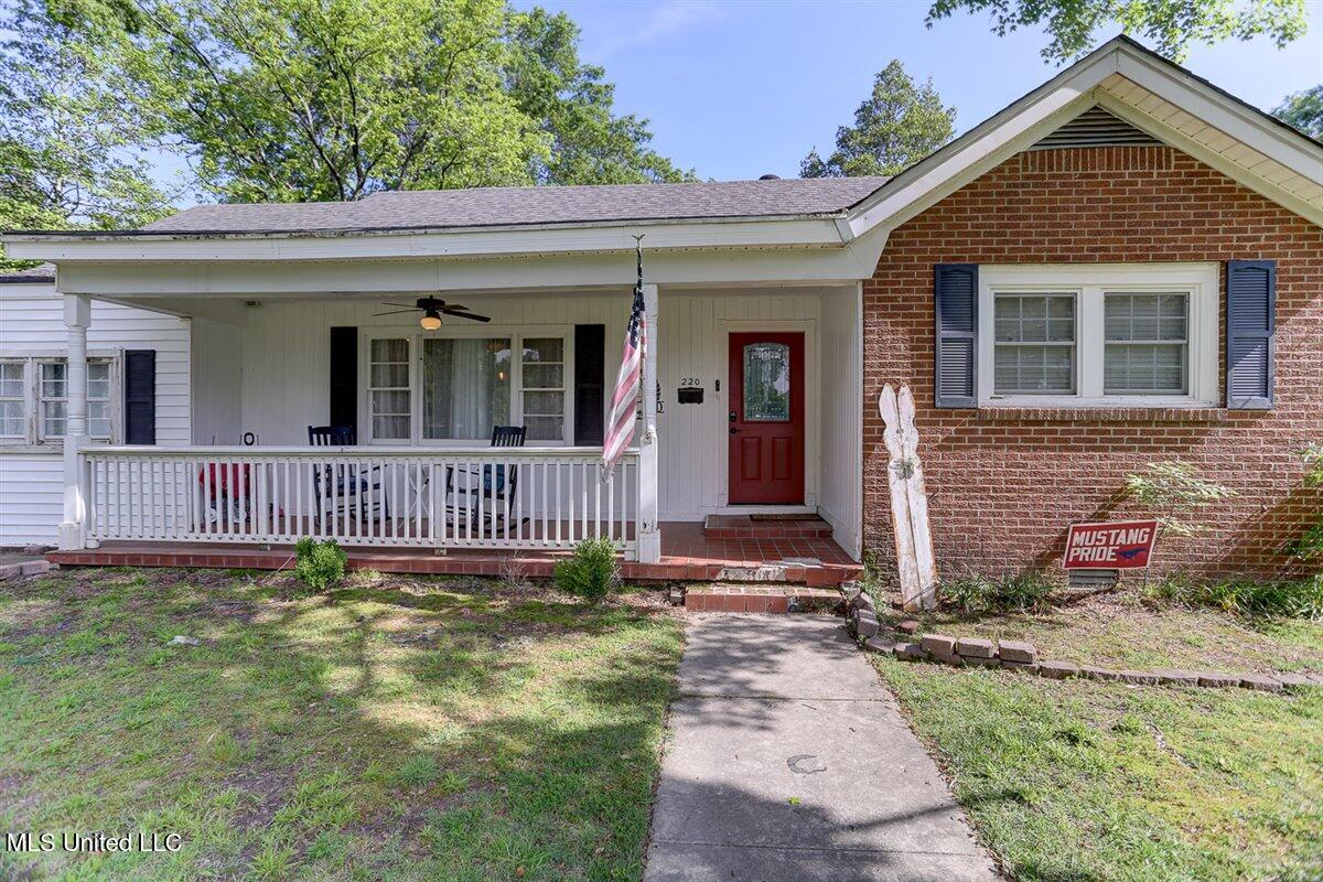 220 Mckie Street, Senatobia, Mississippi image 4