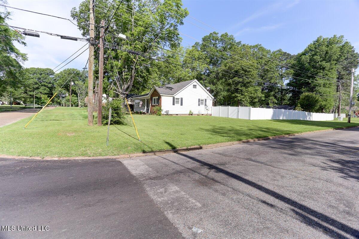 220 Mckie Street, Senatobia, Mississippi image 38