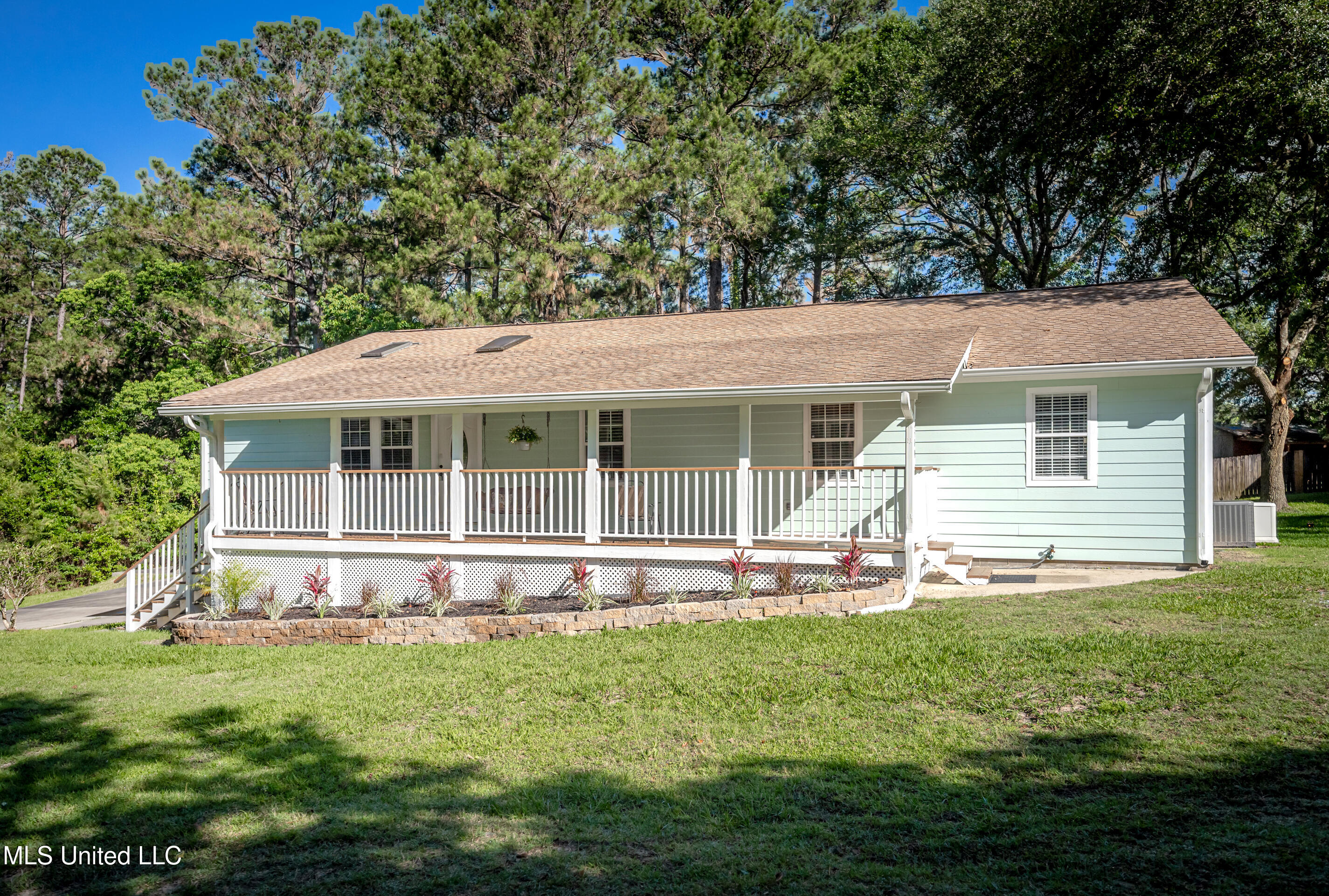 6509 Big Oak Drive, Ocean Springs, Mississippi image 2