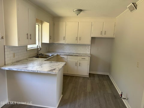 Homes For Rent - 302 Saint Paul Street<br/> Pearl, MS 39208