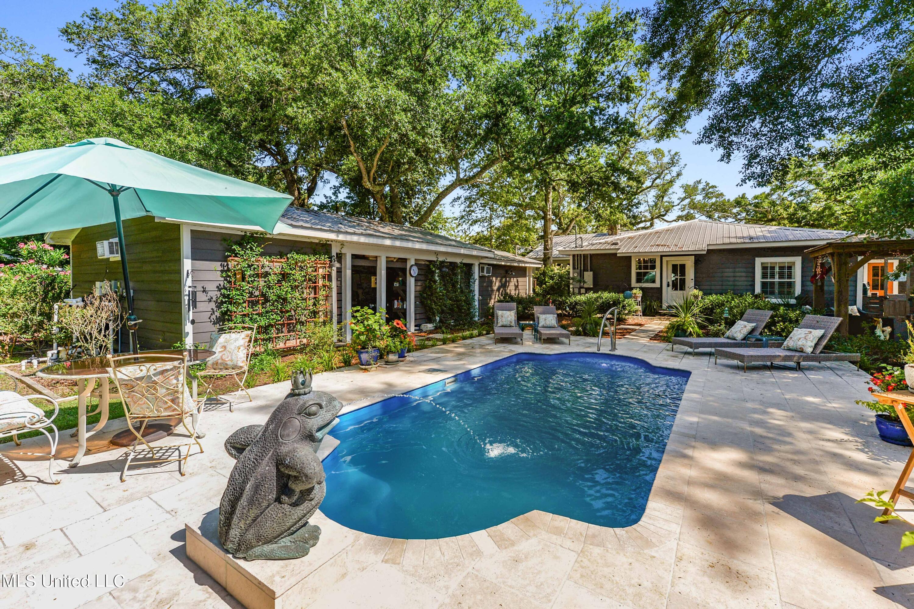 233 Carre Court, Bay Saint Louis, Mississippi image 32