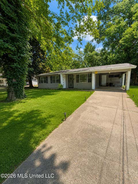 Homes For Sale - 1032 Maria Drive<br/> Jackson, MS 39204