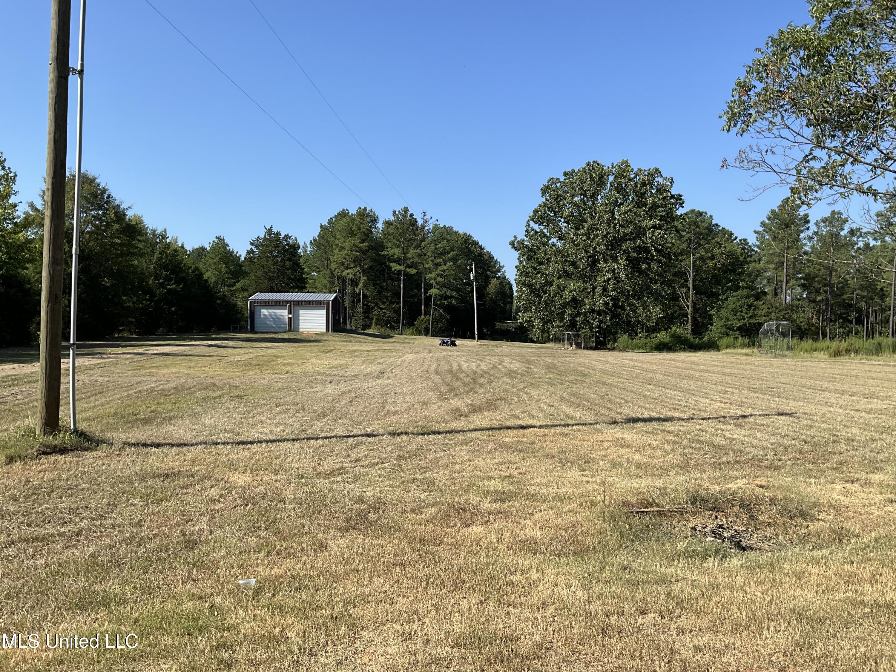 351 Graysport Road, Winona, Mississippi image 2