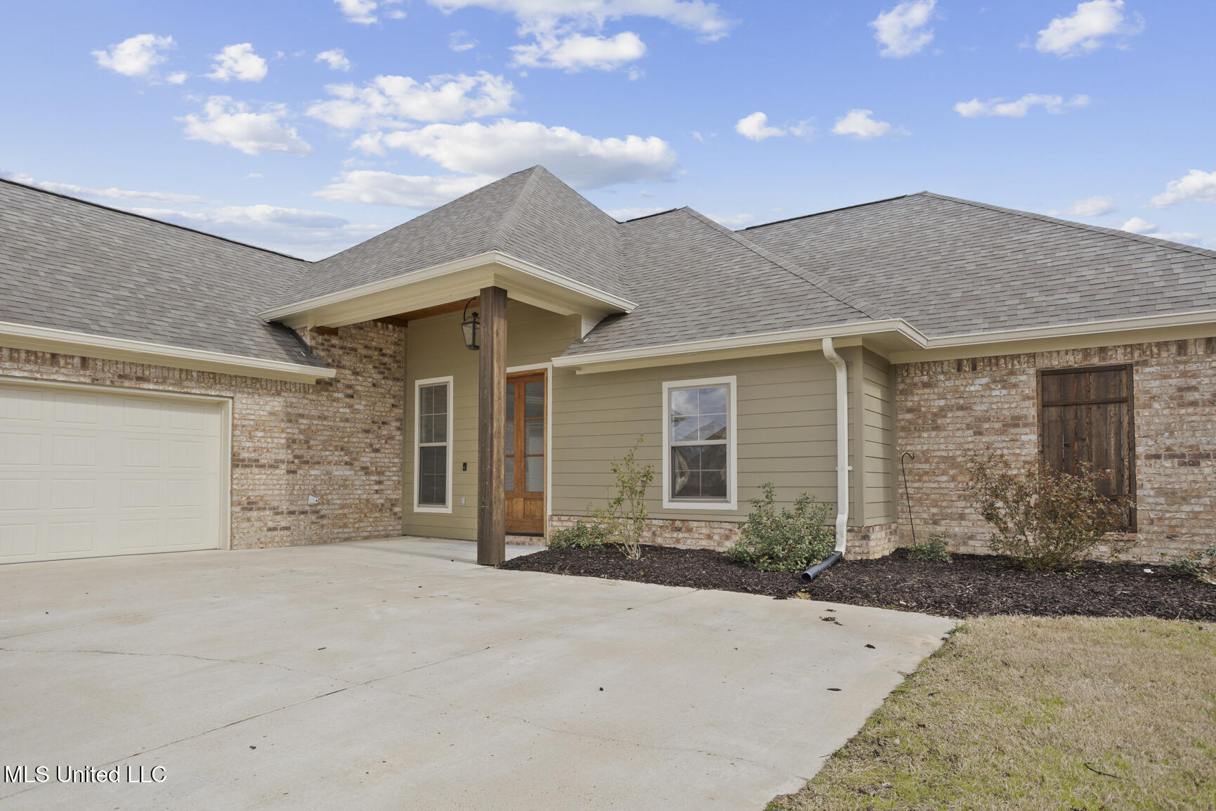 258 Reservoir Way, Brandon, Mississippi image 3