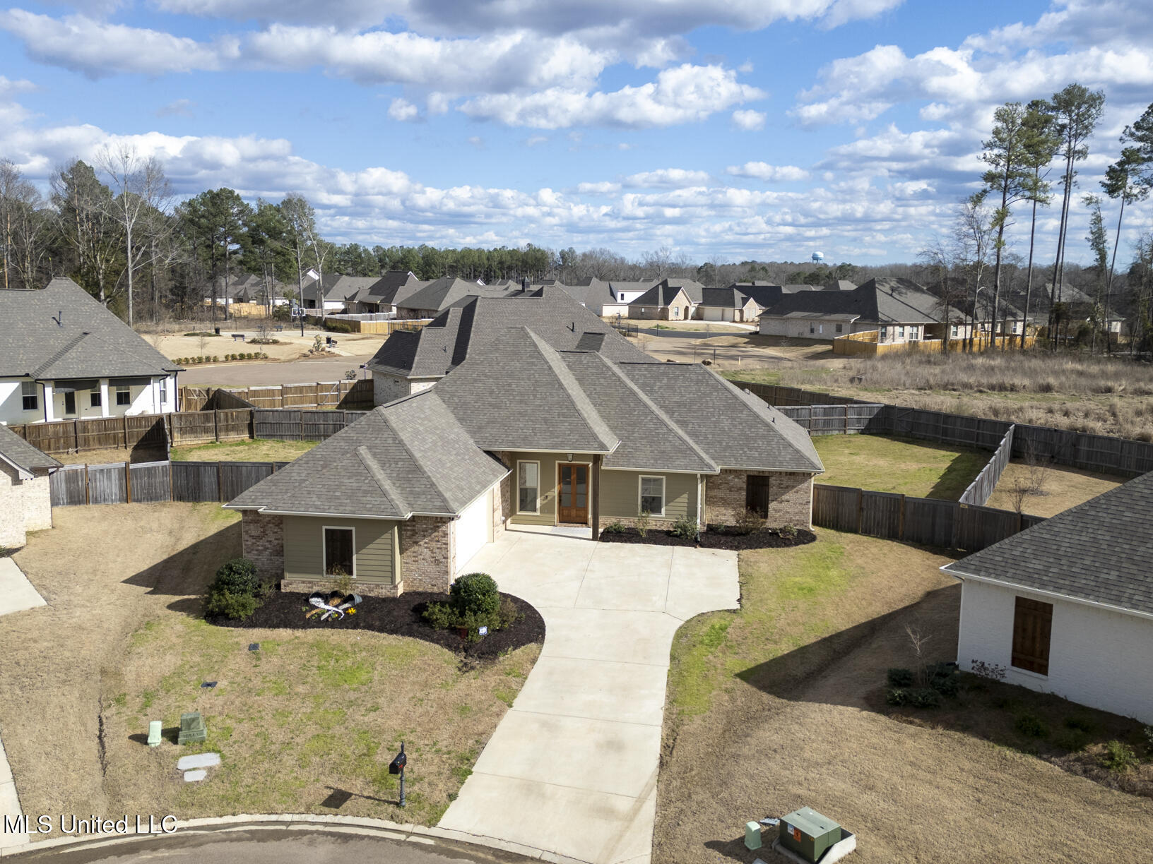 258 Reservoir Way, Brandon, Mississippi image 1
