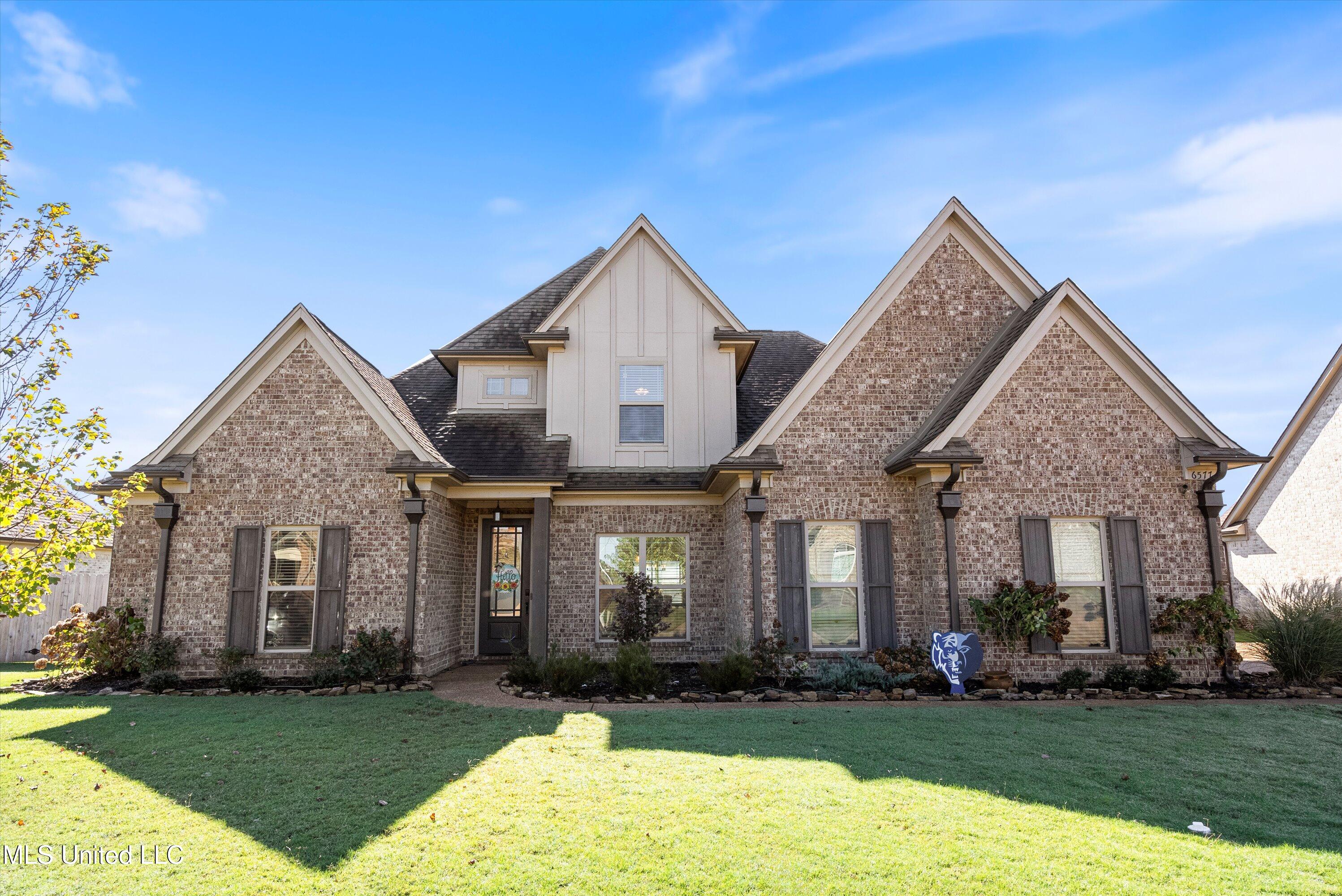 6577 W Broadwing Circle, Olive Branch, Mississippi image 2