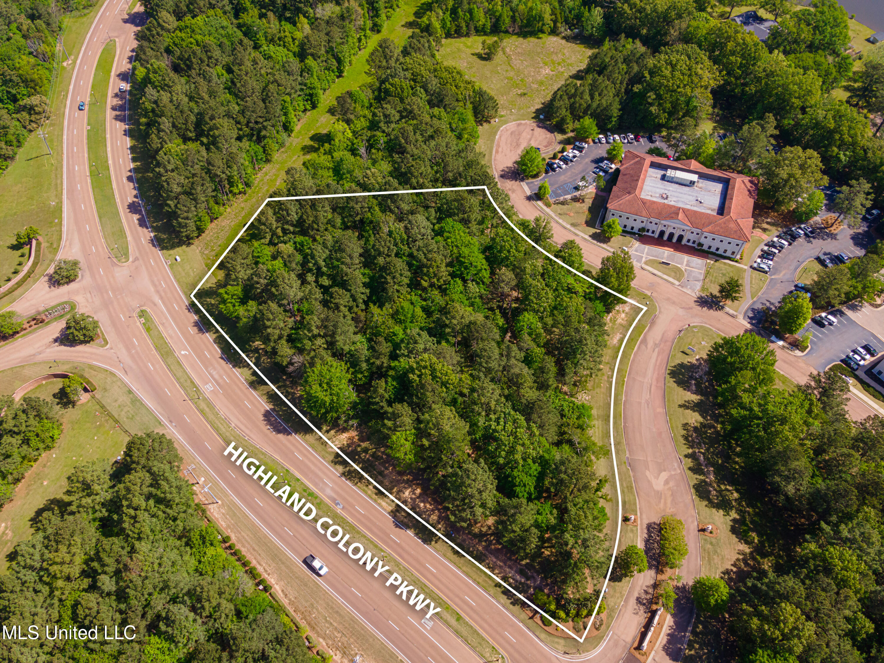 Highland Colony Parkway, Madison, Mississippi image 2